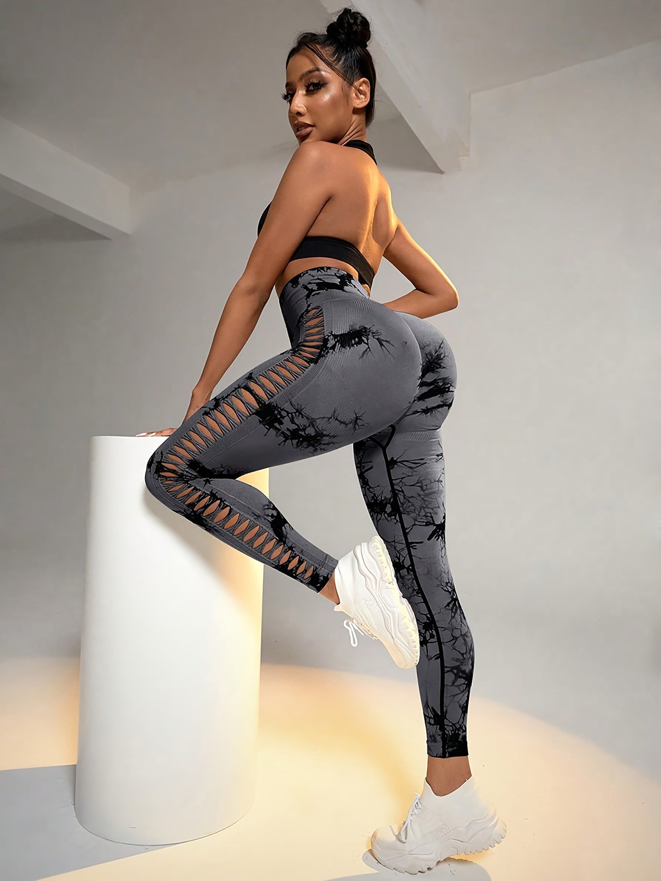 GlowLift 3PCS Tie-Dye Cropped Yoga Pants