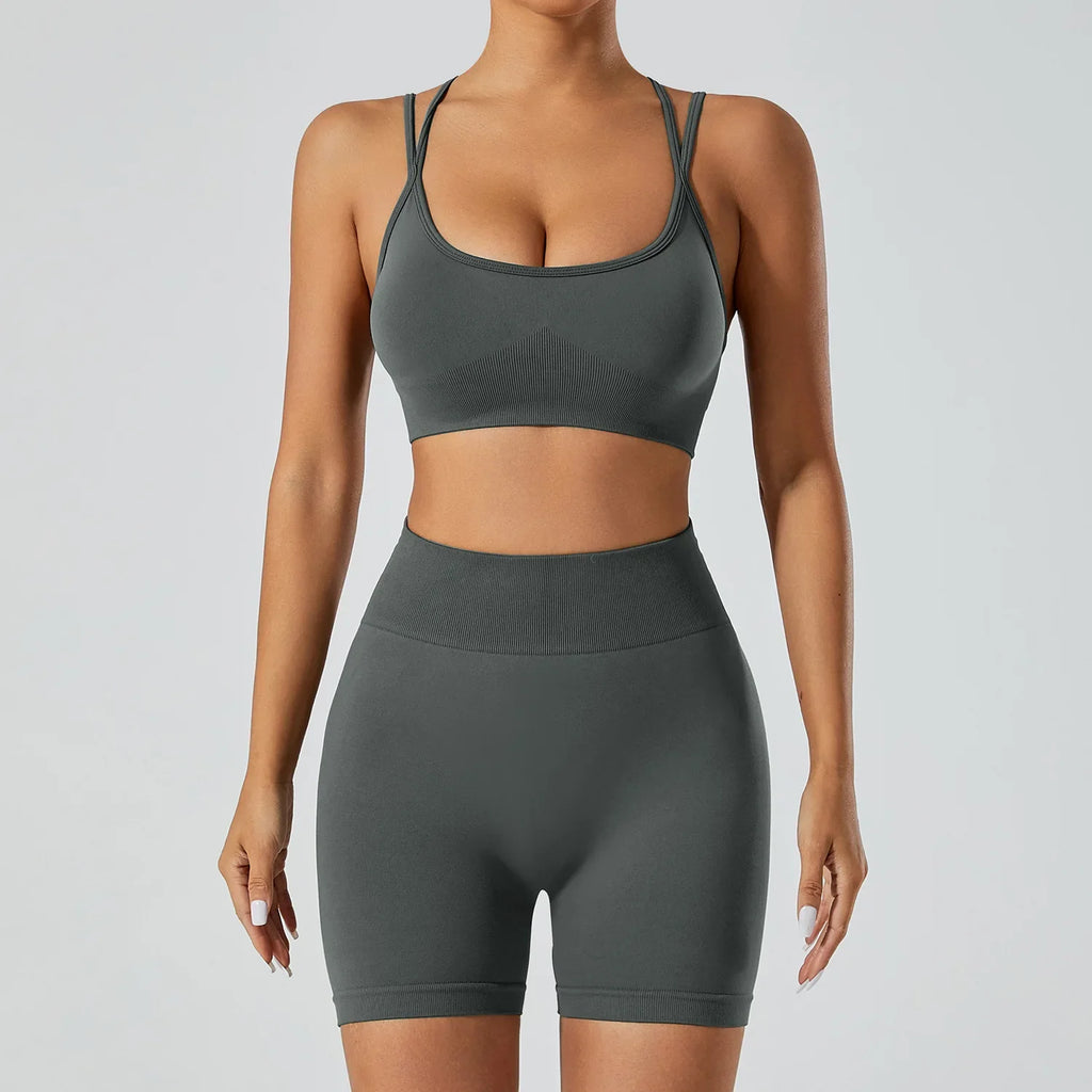 FlexFlow Seamless Yoga Set – Short and sport Bra