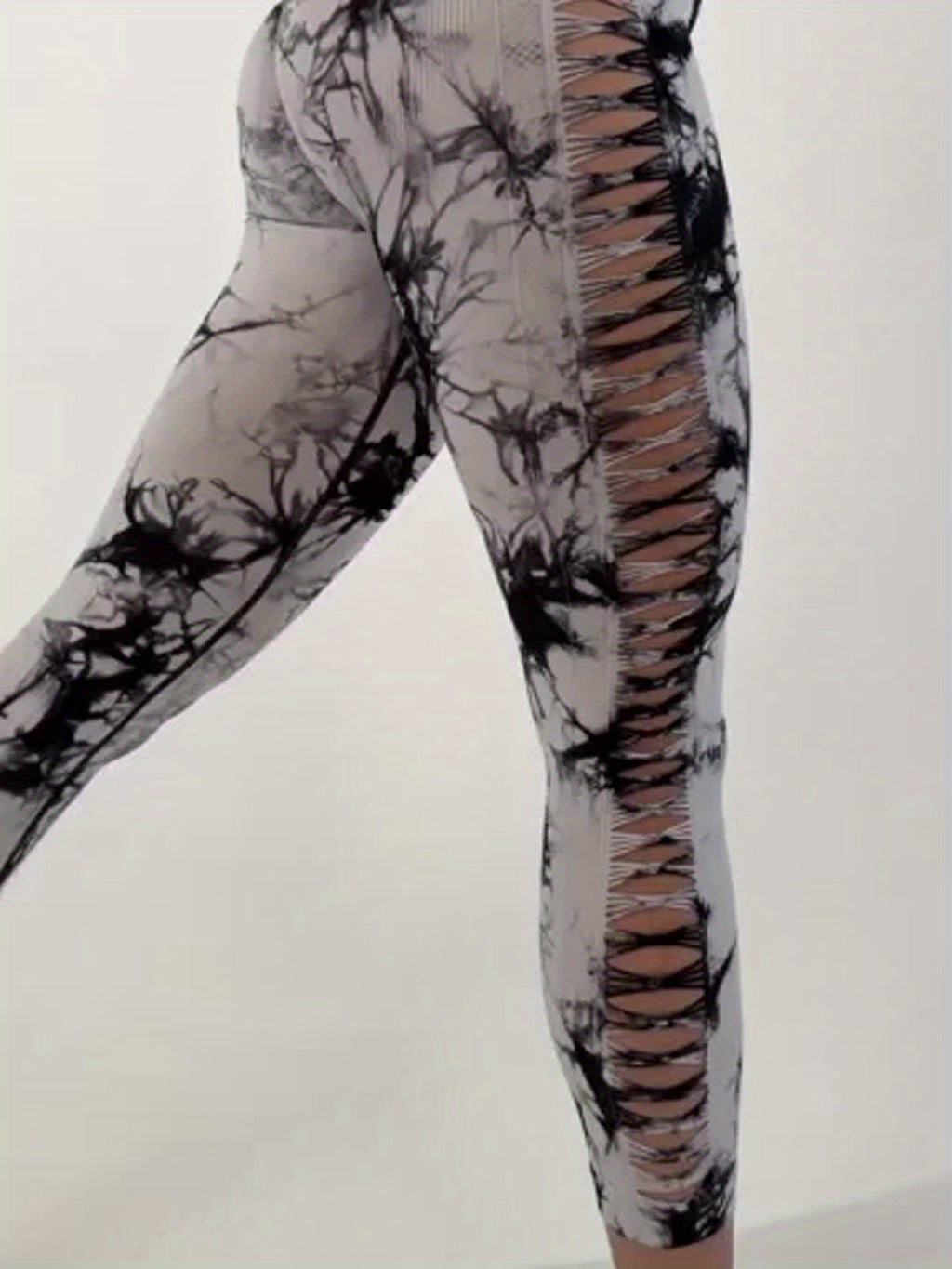 GlowLift 3PCS Tie-Dye Cropped Yoga Pants
